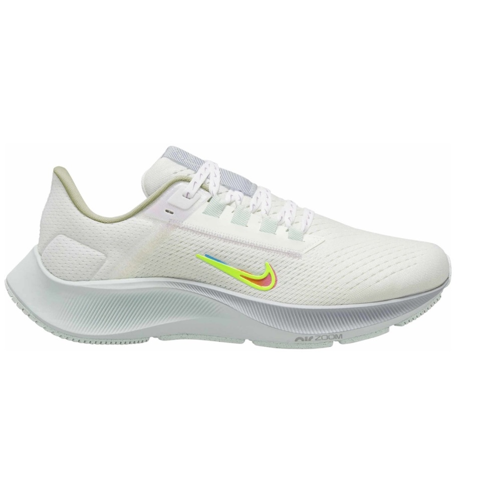 Nike Size 7 Zoom Running Shoe Women’s